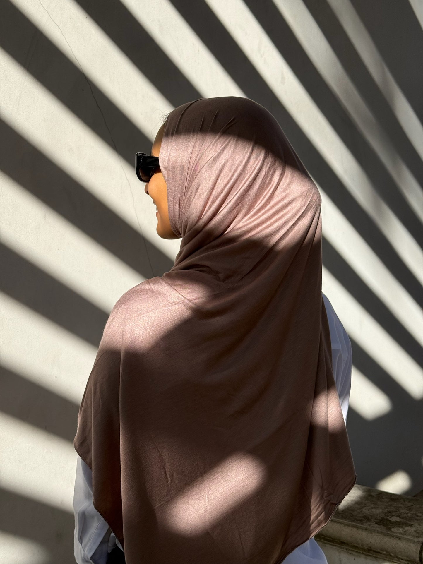 Luxury Jersey Hijab - Dessert Beige